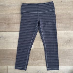Lululemon grey striped cropped leggings